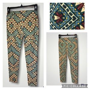🆕 LuLaRoe OS Buttery Soft Leggings